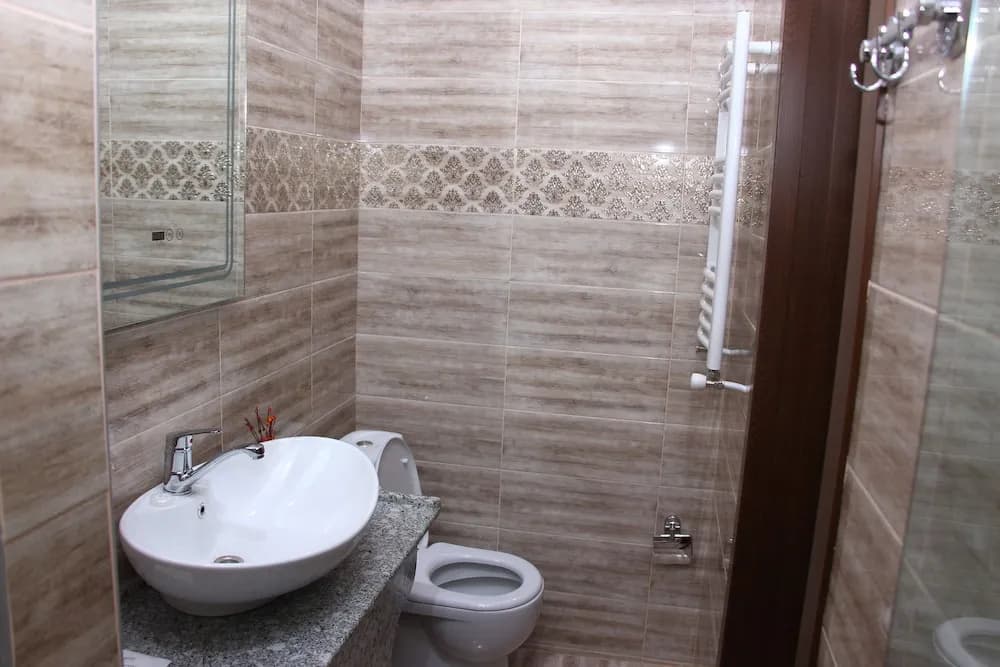 Hotel Makona - photo 8