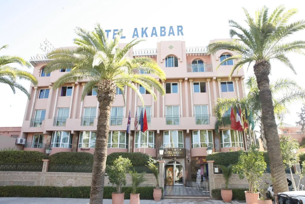 Hotel Akabar - photo 1