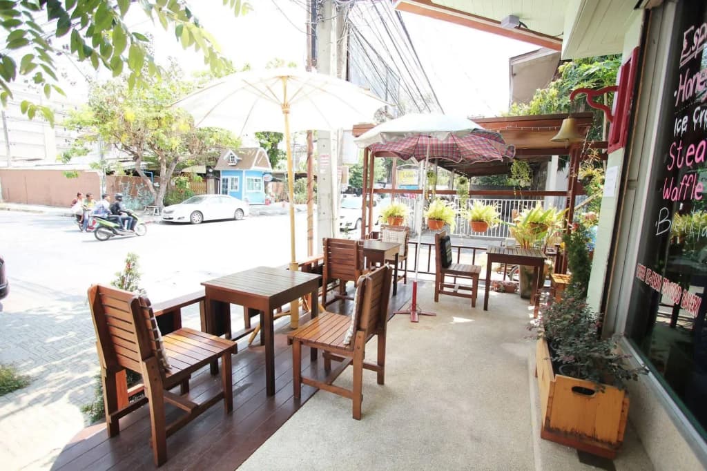 Chanchala café & hostel - photo 15