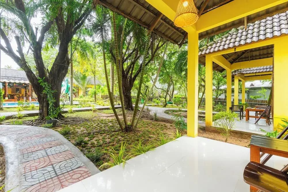 Green Bungalow Garden Resort - photo 19
