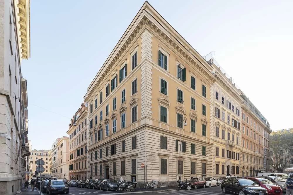 Roma Termini Big Apartment - photo 1