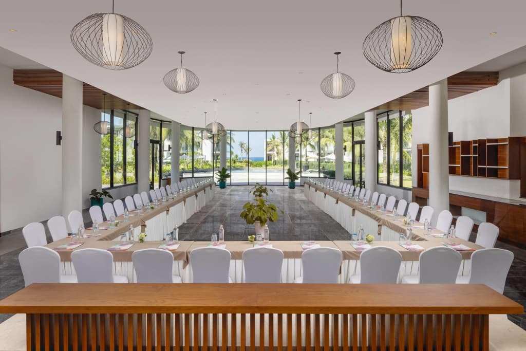 Melia Danang Beach Resort - photo 46
