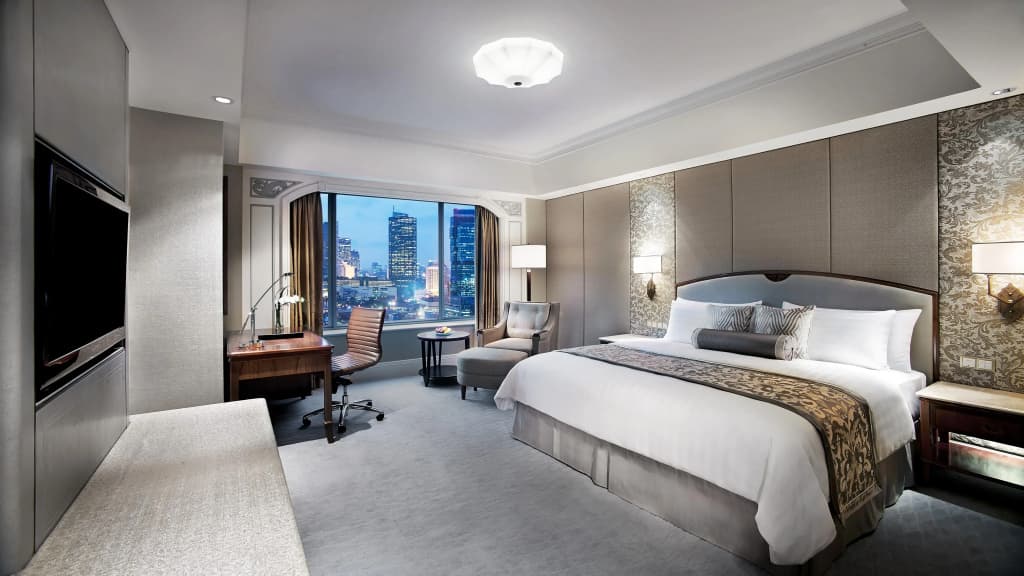 Shangri-La Jakarta Hotel - photo 2