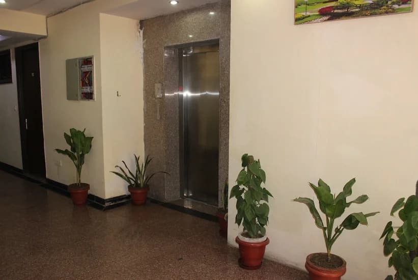Jana Residency Hotel - photo 12