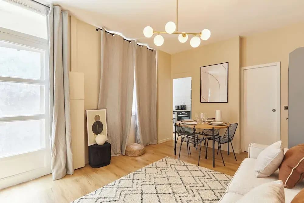 Bright Modern Studio Near the Seine Paris 16 - photo 5