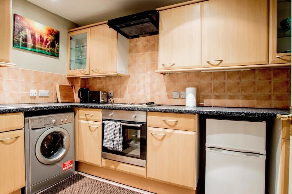 Montgomery Apartments - Crighton - photo 16