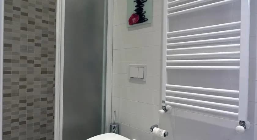 Poppy House - photo 5