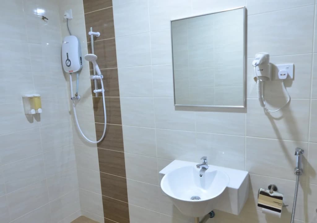 AST Hotel - photo 9