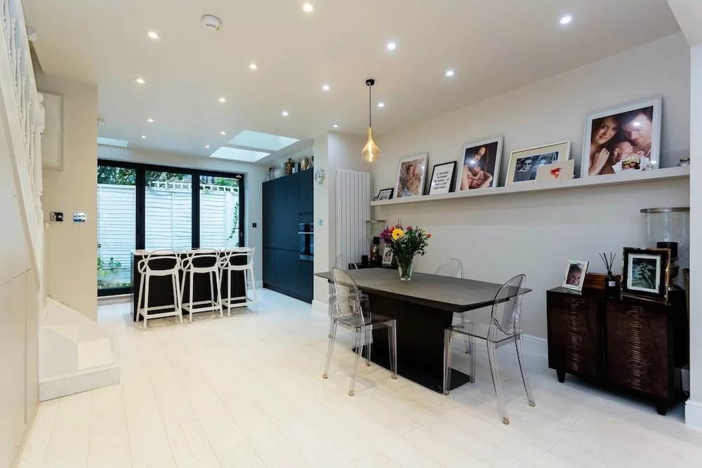 Clean Lines In Parsons Green - photo 8