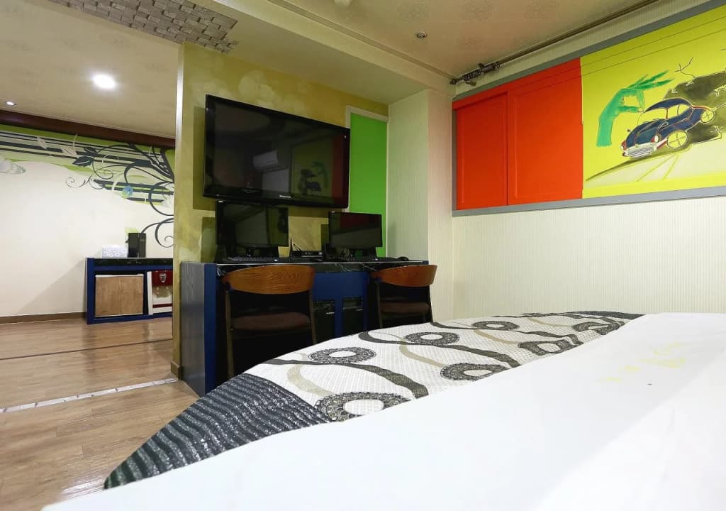 Shim Hotel - photo 5