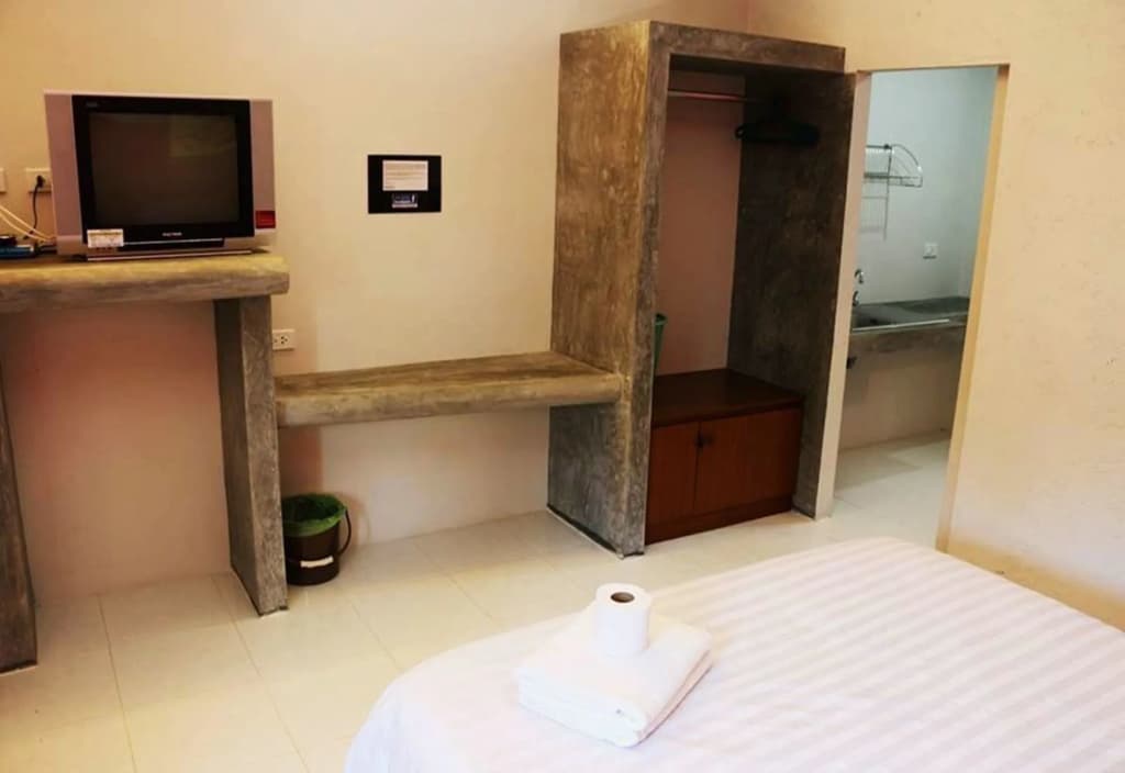 2 Home Resort - photo 4