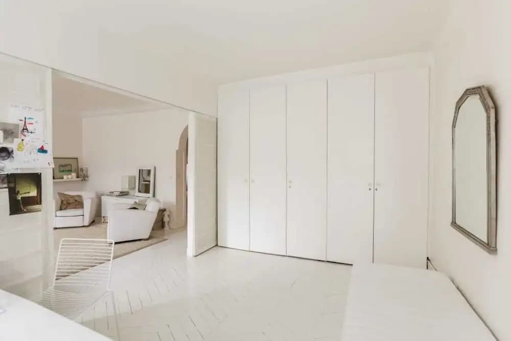 Luxurious 4 Rooms -75sq² Marais - photo 4