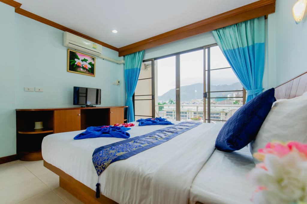 RK Guesthouse - photo 7