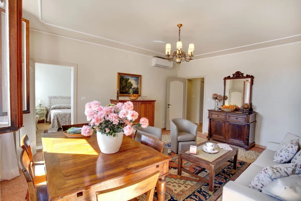Canale - WR Apartments - photo 6