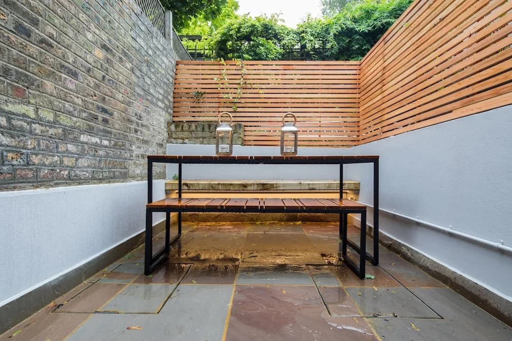 Quiet Classical/modern Designer Garden Flat - photo 13