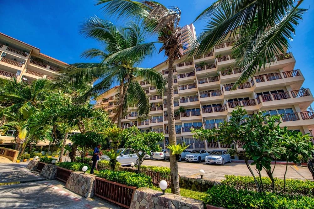 Royal Hill Resort Condotel - photo 17
