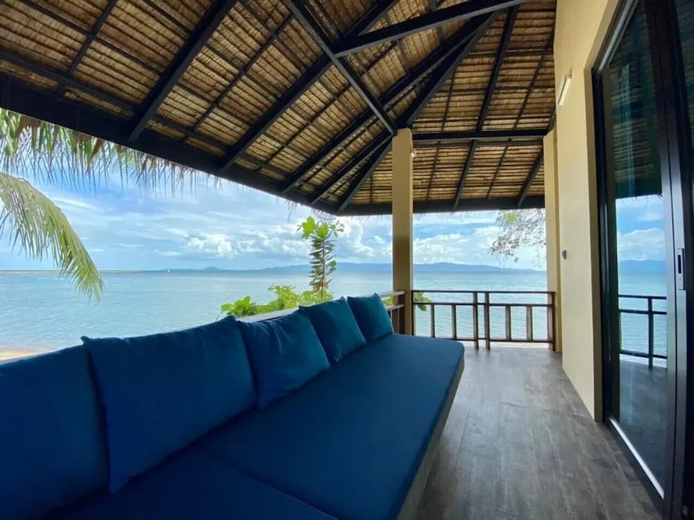 Absolute Beachfront Resort - photo 7