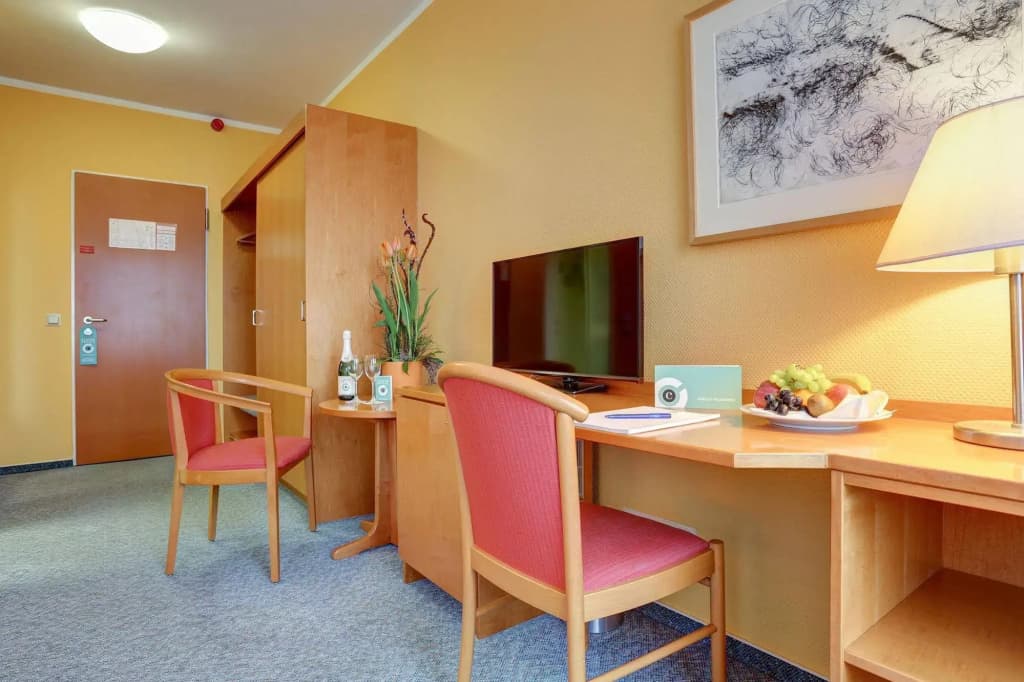 Centro Park Hotel Berlin Neukölln - photo 3