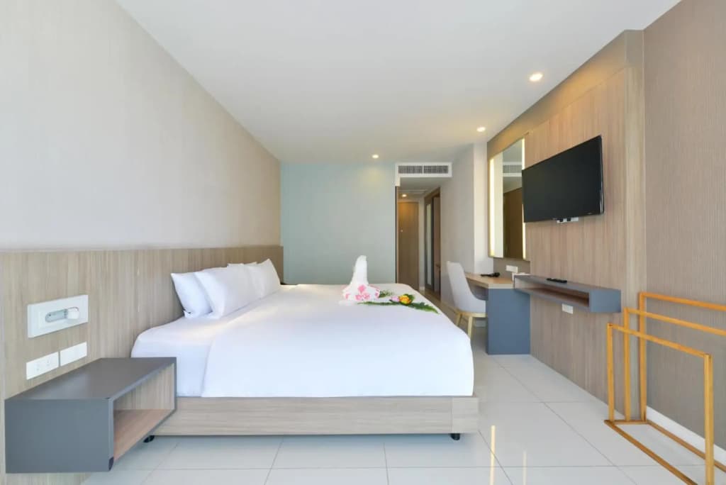 Grace Patong Hotel - photo 5