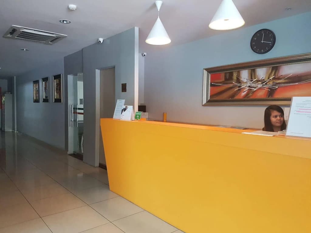 Swing and Pillows — KL Sg Besi Hotel - photo 2