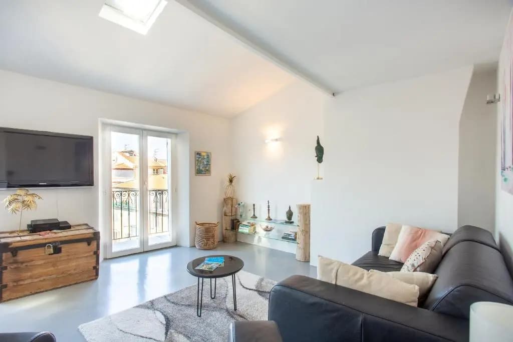 Ross 5- F2, Lumineux, Balcon, Loft, Clim, Vieux-Nice - photo 20