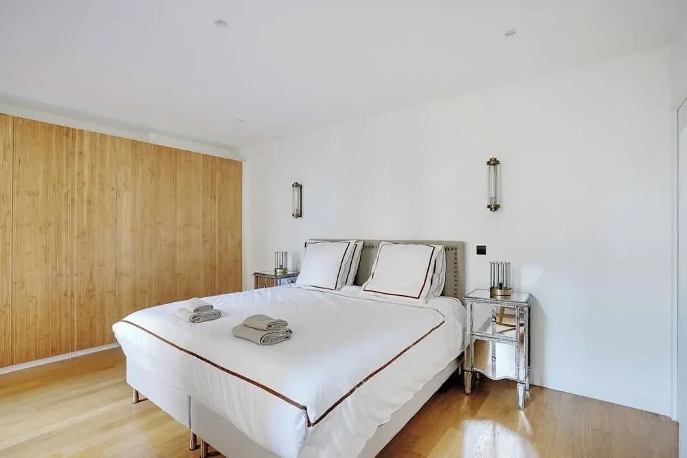 Chic 2BR Retreat for 4P- Heart of Invalides - photo 1