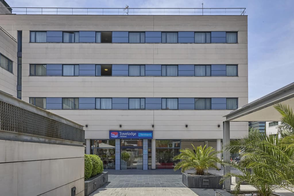 Travelodge Madrid Torrelaguna - photo 31