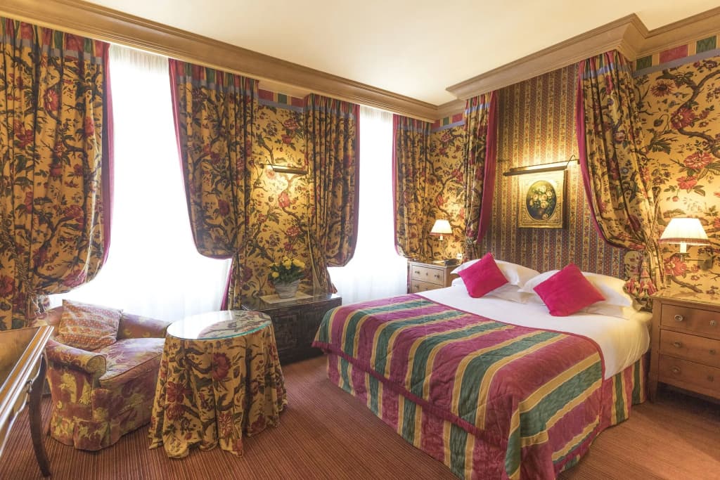 Hotel Chambiges Elysées - photo 3