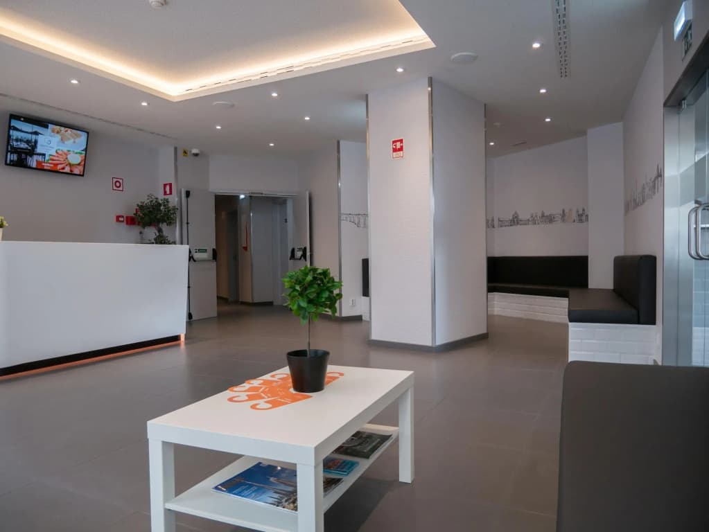 easyHotel Lisbon - photo 11