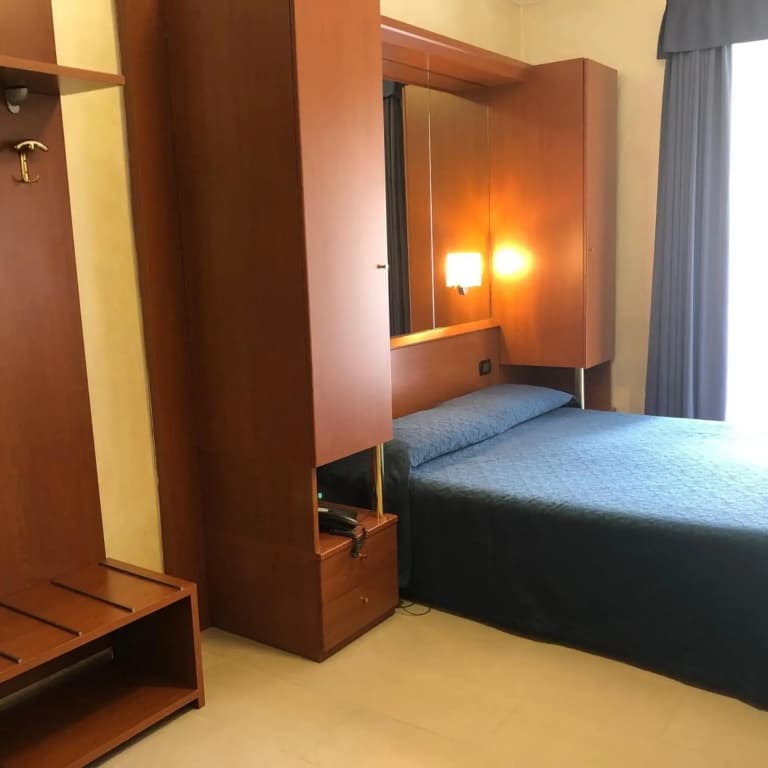 Hotel Aurora - photo 27