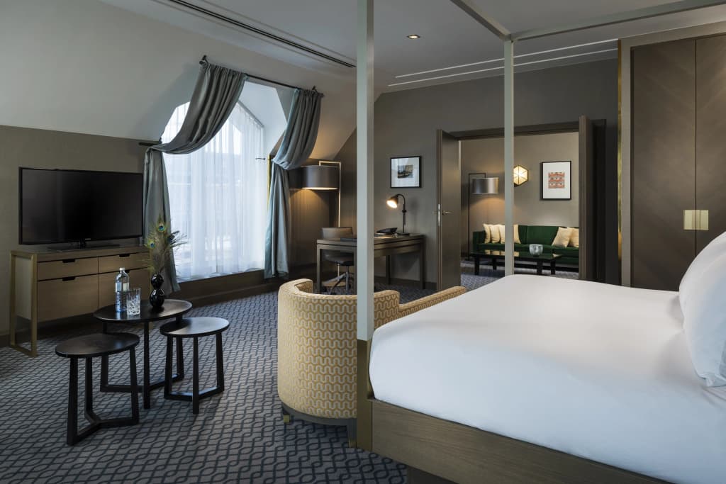 Hilton Vienna Plaza - photo 13