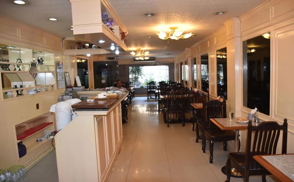 Woodlands Inn - photo 20