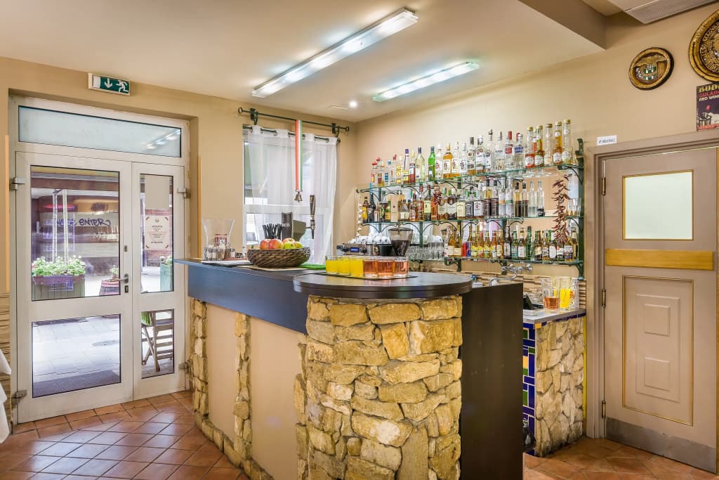 Thomas Hotel Budapest - photo 8
