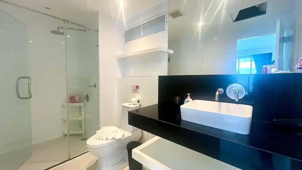 B14 - 2 Bedroom Condo With Pool Access, Karon Beach - photo 8