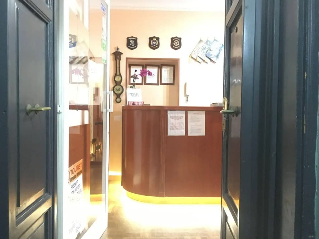 Lam Guest House - photo 10