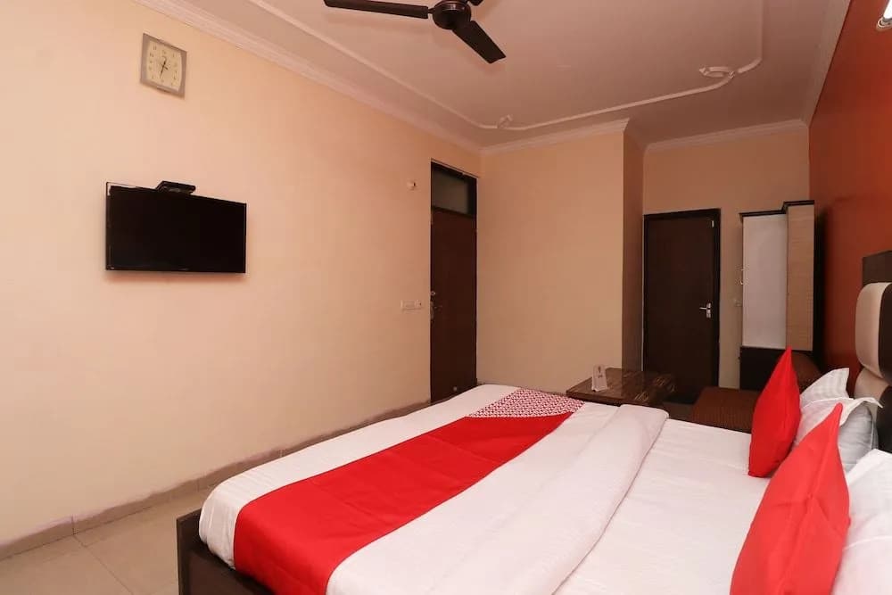 OYO 35663 Mayank Palace - photo 3