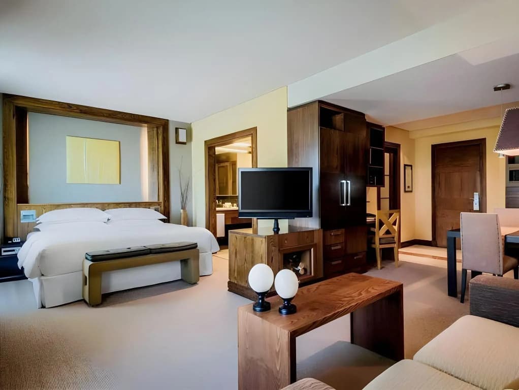 Eurostars Suites Mirasierra - photo 40