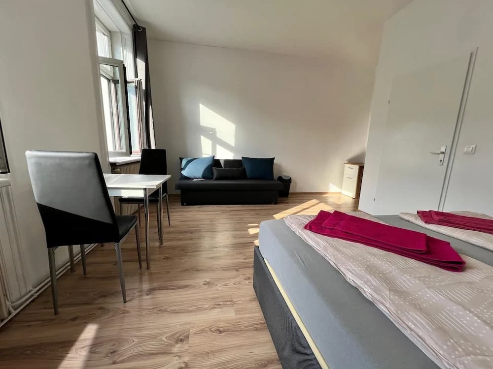 Welcoming 4BR shared Apt.-best location - photo 27