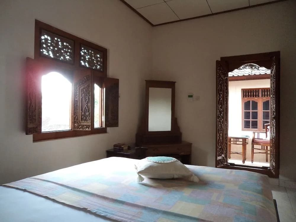 Brata Home Stay - photo 5