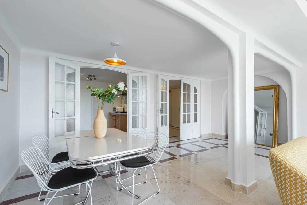 Stylish Apartement In Historical Residence - photo 7