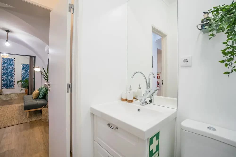 Comfortable Principe Real Apartment - photo 8
