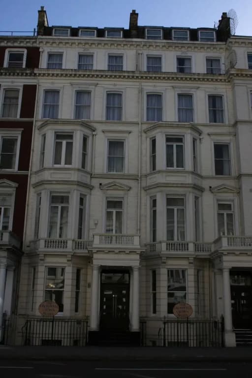 Cromwell International Hotel - main photo