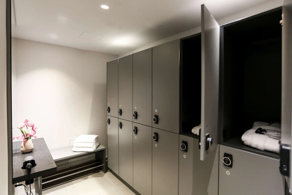 art'otel Berlin Mitte powered by Radisson Hotels - photo 3