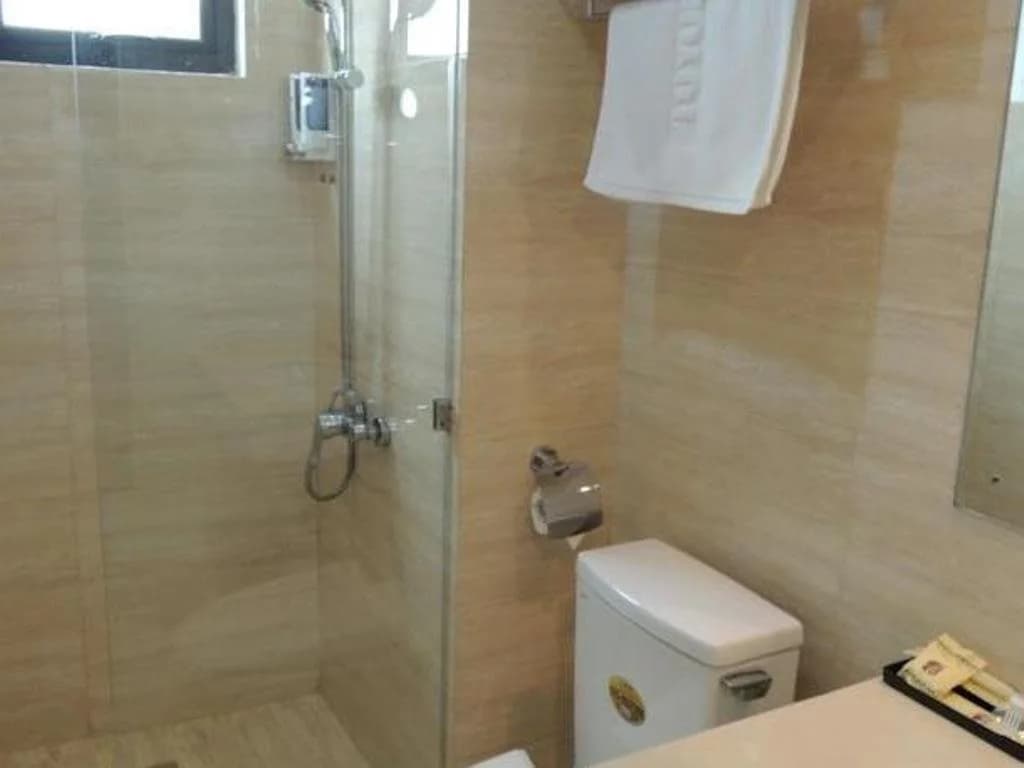 B Hotel - photo 6