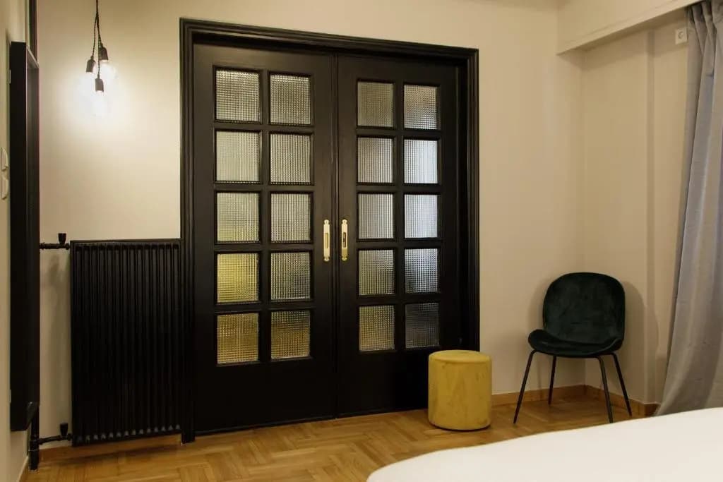 Soho Apartments - photo 3