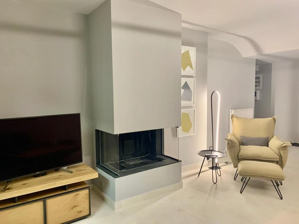 Fab New Flat in Central Athens w/ Acropolis Views - photo 4