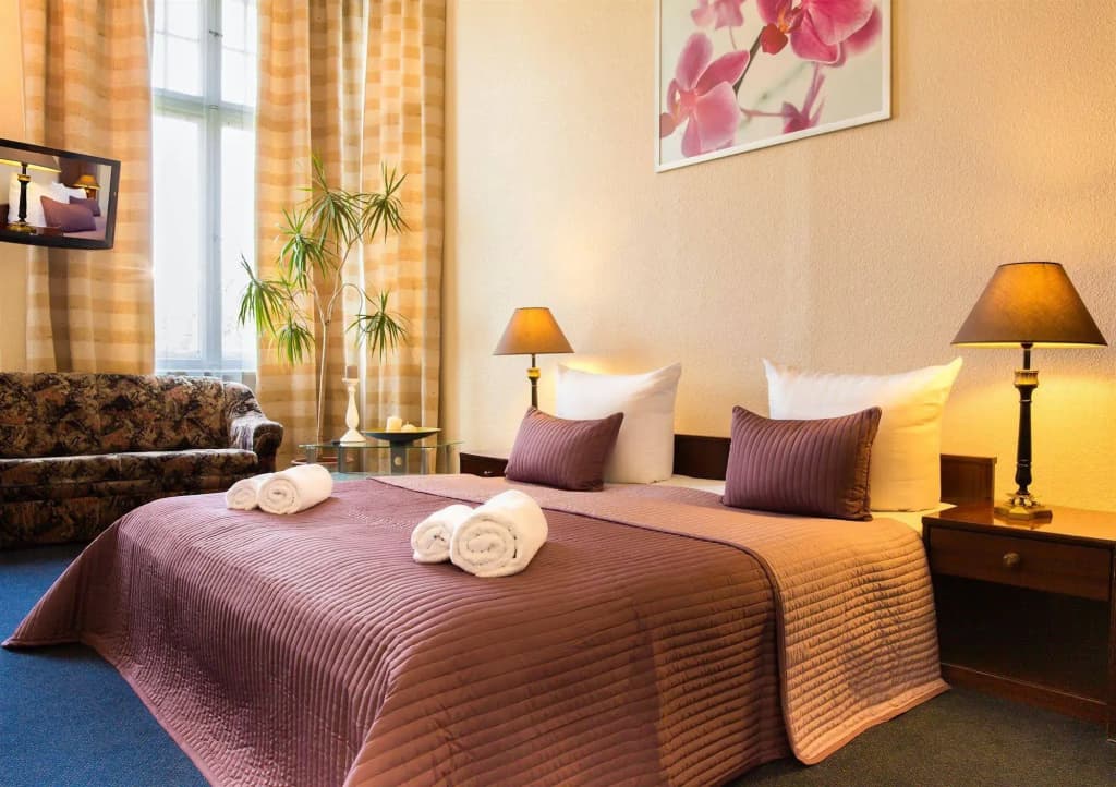 Hotel Comet am Kurfürstendamm - photo 4