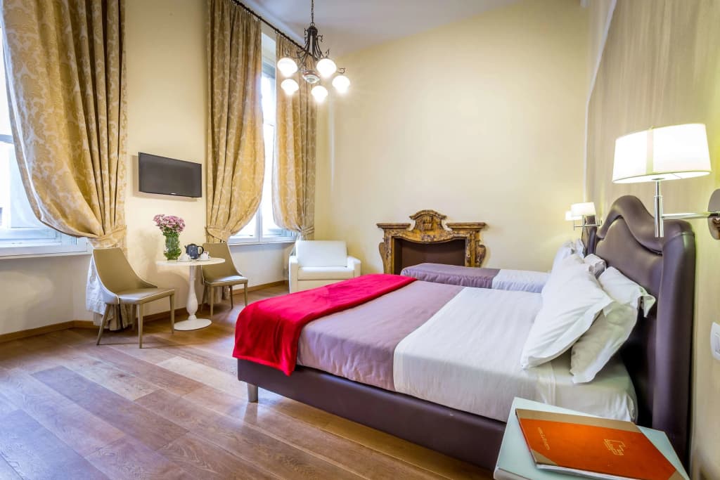 Hotel La Scaletta Al Ponte Vecchio - photo 3