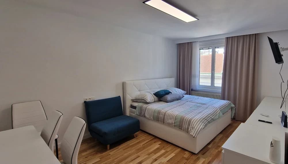 Exclusive serviced flat on Taborstraße - photo 6
