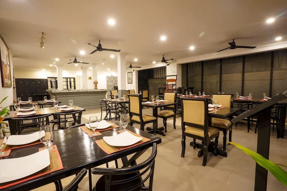 The Rabbit Hole Hotel & Spa - photo 25